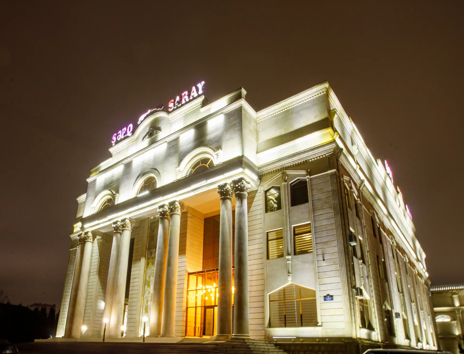 Romance Palace